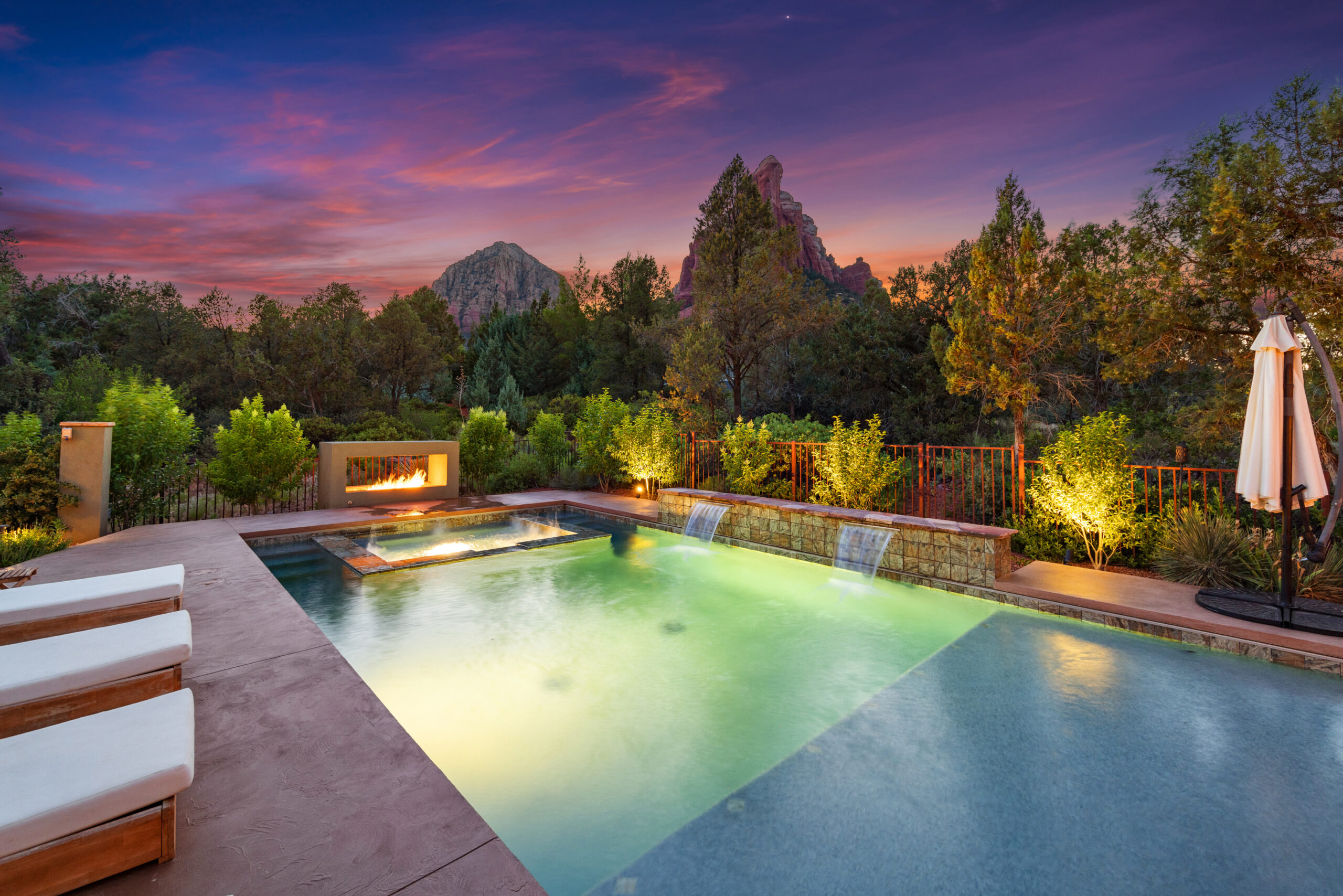 Pool and red rock view of Sedona Vacation Rental
